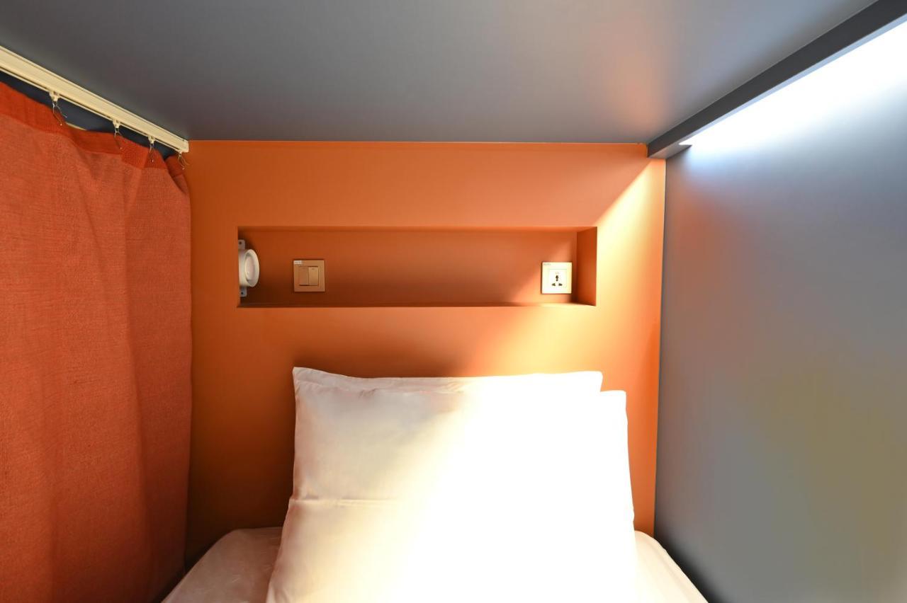 Dream Chaser Boutique Capsule Hotel Singapore Buitenkant foto